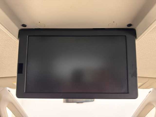 日産 セレナ ハイウェイS S HV Aセーフ 兵庫県 2014(平26)年 7.9万km ダイヤモンドブラック 純正SDナビ/フルセグ CD DVD BT MSV/純正フリップダウンモニター/両側パワースライドドア/エマージェンシーブレーキ/LKA/クルーズコントロール/コーナーセンサー/アラウンドビューモニター/ETC/LEDヘッドライト/フォグライト/オートライト/スマートキー/スペアキー