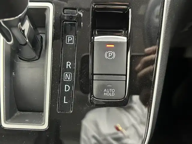 日産 セレナ ハイウェイスター V 群馬県 2020(令2)年 3.9万km ブリリアントホワイトパール 禁煙車/衝突軽減/純正１０インチナビ/純正フリップダウンモニター/全方位カメラ/両側パワースライドドア/プロパイロット/パーキングアシスト/前方ドライブレコーダー/LEDオートヘッド/純正１６インチアルミホイール/ハンズフリースライドドア