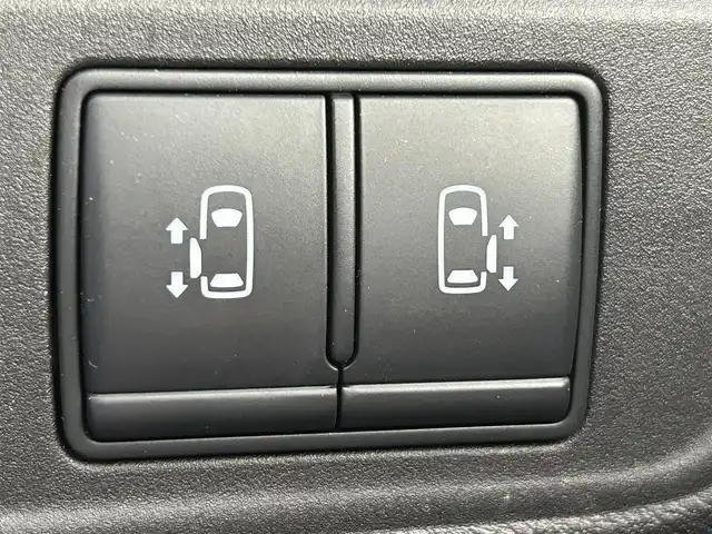 日産 セレナ ハイウェイスター V 群馬県 2020(令2)年 3.9万km ブリリアントホワイトパール 禁煙車/衝突軽減/純正１０インチナビ/純正フリップダウンモニター/全方位カメラ/両側パワースライドドア/プロパイロット/パーキングアシスト/前方ドライブレコーダー/LEDオートヘッド/純正１６インチアルミホイール/ハンズフリースライドドア