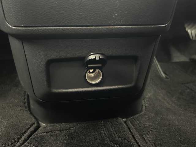 日産 セレナ ハイウェイスター V 群馬県 2020(令2)年 3.9万km ブリリアントホワイトパール 禁煙車/衝突軽減/純正１０インチナビ/純正フリップダウンモニター/全方位カメラ/両側パワースライドドア/プロパイロット/パーキングアシスト/前方ドライブレコーダー/LEDオートヘッド/純正１６インチアルミホイール/ハンズフリースライドドア