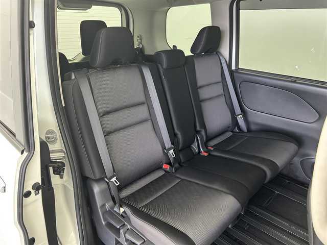 日産 セレナ ハイウェイスター V 群馬県 2020(令2)年 3.9万km ブリリアントホワイトパール 禁煙車/衝突軽減/純正１０インチナビ/純正フリップダウンモニター/全方位カメラ/両側パワースライドドア/プロパイロット/パーキングアシスト/前方ドライブレコーダー/LEDオートヘッド/純正１６インチアルミホイール/ハンズフリースライドドア