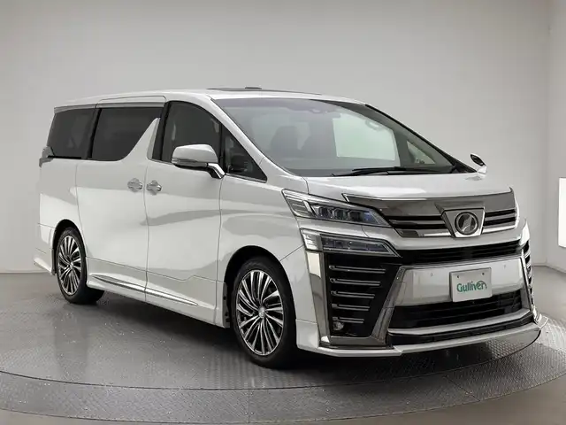 トヨタ ヴェルファイア Z Gエディション 兵庫県 2018(平30)年 6.8万km ホワイトパールクリスタルシャイン 純正ナビ/フルセグ CD DVD BT MSV/純正フリップダウンモニター/サンルーフ/レーダークルーズコントロール/プリクラッシュセーフティー/LTA/PKSB/BSM/RSA/クリアランスソナー/レザーシート/シートヒーター/ベンチレーション/パワーシート/デジタルインナーミラー/ドライブレコーダー/ビルトインETC2.0/ステアリングヒーター/AC100V電源/社外19インチアルミ/スマートキー
