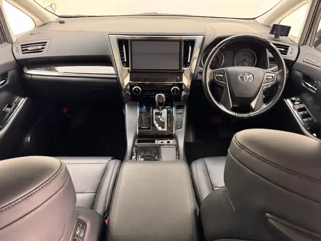 トヨタ ヴェルファイア Z Gエディション 兵庫県 2018(平30)年 6.8万km ホワイトパールクリスタルシャイン 純正ナビ/フルセグ CD DVD BT MSV/純正フリップダウンモニター/サンルーフ/レーダークルーズコントロール/プリクラッシュセーフティー/LTA/PKSB/BSM/RSA/クリアランスソナー/レザーシート/シートヒーター/ベンチレーション/パワーシート/デジタルインナーミラー/ドライブレコーダー/ビルトインETC2.0/ステアリングヒーター/AC100V電源/社外19インチアルミ/スマートキー