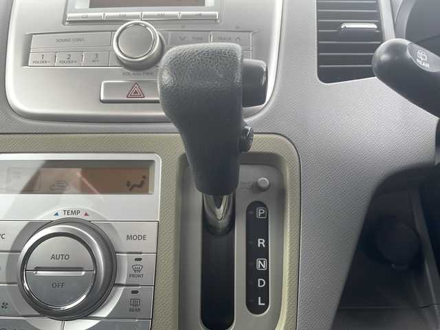 スズキ ワゴンＲ FX－LTDⅡ 三重県 2009(平21)年 9.2万km シルキーシルバーメタリック スペアキー/純正フロアマット/CDプレーヤー/本革巻きステアリング/オートエアコン/ダブルエアーバック/プッシュスタート/ウィンカーミラー/ドアバイザー/電動格納ミラー/純正アルミホイール/AM/FM