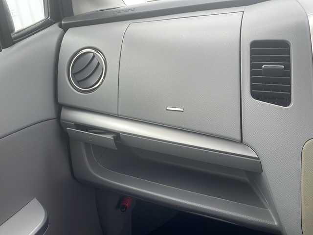 スズキ ワゴンＲ FX－LTDⅡ 三重県 2009(平21)年 9.2万km シルキーシルバーメタリック スペアキー/純正フロアマット/CDプレーヤー/本革巻きステアリング/オートエアコン/ダブルエアーバック/プッシュスタート/ウィンカーミラー/ドアバイザー/電動格納ミラー/純正アルミホイール/AM/FM