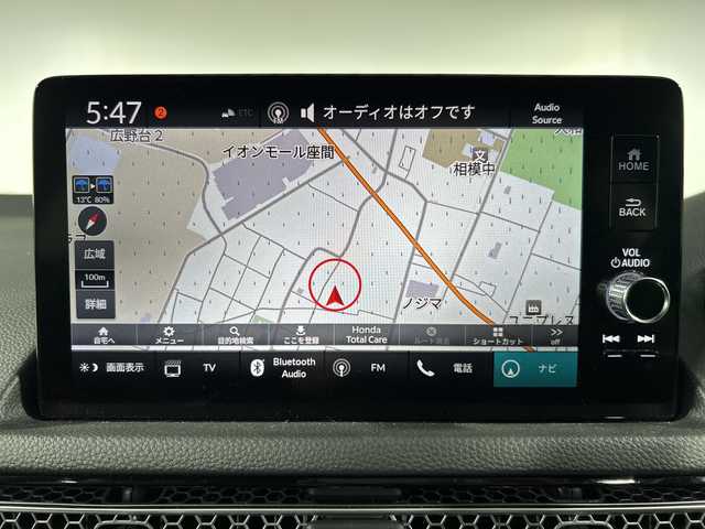 ホンダ シビック LX 神奈川県 2021(令3)年 3万km プレミアムクリスタルブルークリスタル ホンダコネクナビトディスプレイ【MY21ADA】/ナビゲーションシステム/フルセグ　Bluetooth USB　AM　FM　WI-FI/ホンダセンシング/衝突軽減ブレーキ/誤発進抑制機能/後方誤発進抑制機能/近距離衝突軽減ブレーキ/歩行者事故低減ステアリング/路外逸脱抑制機能/渋滞追従機能付アダブティブクルーズコントロール/車線維持支援システム/トラフィックジャムアシスト/先行車発進お知らせ機能/標識認識機能/オートハイビーム/パーキングセンサーシステム/ブラインドスポットインフォメーション/後退出庫サポート/プライムスムース合皮/ファブリックコンビシート/前席シートヒーター/革巻きステアリング/SOSコール/純正ビルトインETC2.0/自動防眩ミラー/社外前方ドライブレコーダー/プッシュスタート/スマートキー/純正サイド/リアスポイラー/純正18インチアルミホイール/無限ドアバイザー/LEDヘッドライト/オートライト/フロントフォグランプ