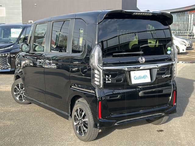 ホンダ Ｎ ＢＯＸ G L ホンダセンシング 道東・釧路十勝 2020(令2)年 3.8万km クリスタルブラックパール 4WD/純正８インチメモリナビ　/(フルセグTV/ＤＶＤ再生/Ｂｌｕｅｔｏｏｔｈ接続)　/前後ドライブレコーダー/ビルトインＥＴＣ　/バックカメラ/片側パワースライドドア　/前席シートヒーター/渋滞追従機能付アダプティブ・クルーズ・コントロール/リアコーナーセンサー/レーンアシスト　　/衝突軽減ブレーキ　/横滑り防止装置/アイドリングストップ/スマートキー/プッシュスタート/純正LEDヘッドライト/純正14インチアルミホイール/純正フロアマット