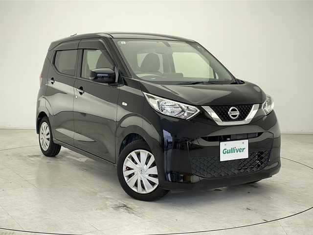 日産 デイズ S 千葉県 2019(令1)年 4.5万km ブラック 純正SDナビ/フルセグTV/Bluetooth/CD/DVD/横滑り防止装置/W＋サイドエアバック/ETC/バックカメラ/電動格納ドアミラー/ベンチシート/純正フロアマット/パワーウィンドウ/ハロゲンヘッドライト