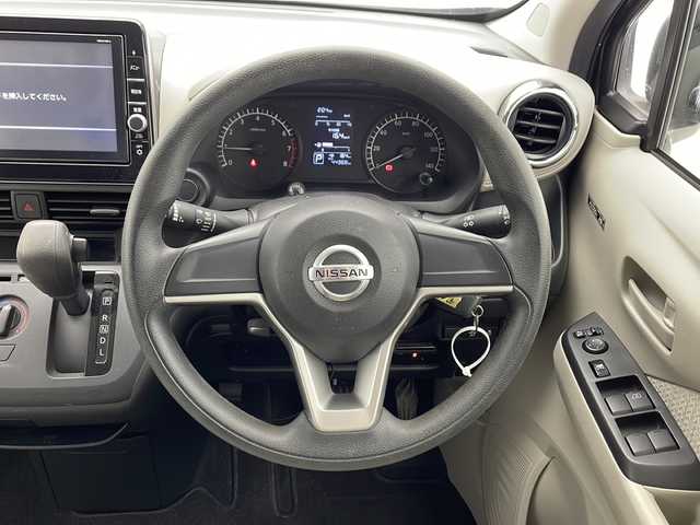 日産 デイズ S 千葉県 2019(令1)年 4.5万km ブラック 純正SDナビ/フルセグTV/Bluetooth/CD/DVD/横滑り防止装置/W＋サイドエアバック/ETC/バックカメラ/電動格納ドアミラー/ベンチシート/純正フロアマット/パワーウィンドウ/ハロゲンヘッドライト