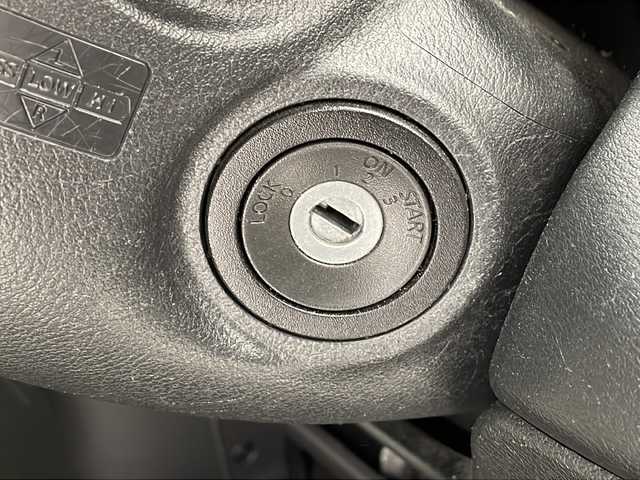 日産 デイズ S 千葉県 2019(令1)年 4.5万km ブラック 純正SDナビ/フルセグTV/Bluetooth/CD/DVD/横滑り防止装置/W＋サイドエアバック/ETC/バックカメラ/電動格納ドアミラー/ベンチシート/純正フロアマット/パワーウィンドウ/ハロゲンヘッドライト