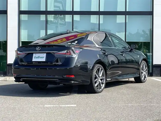 レクサス ＧＳ 300h Fスポーツ 和歌山県 2015(平27)年 7.8万km グラファイトブラックガラスフレーク 純正ナビ/フルセグTV/(CD/DVD/Bluetooth)/バックカメラ/衝突軽減ブレーキ/横滑り防止機能/レーンキープアシスト/コーナーセンサー/レーダークルコン/シートヒーター/エアーベンチレーション/ステアリングヒーター/パワーシート/ポジションメモリー/ビルトインETC/電動パーキング/オートホールド/3眼LED/パドルシフト/フォグランプ