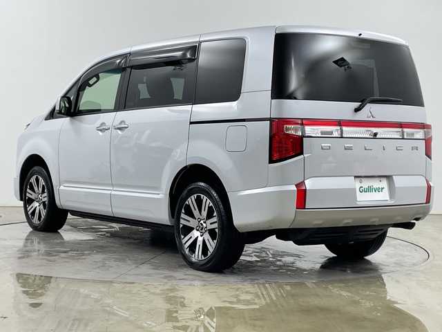 三菱 デリカＤ：５ P 道央・札幌 2023(令5)年 2.9万km ホワイトダイヤモンド ・4WD　/　E-Assist/・衝突被害軽減ブレーキ/・社外fフローティングナビ　/・フルセグ/SD/BT/・アラウンドビューモニター/・オートサイドステップ(左)/・両側パワースライドドア/・レーダークルーズコントロール/・社外前後ドライブレコーダー/・パワーバックドア/・シートヒーター/・ブラインドスポットモニター/・LEDオートライト/オートマチックハイビーム/・ステアリングスイッチ/ヒーター/・フォグランプ/・ETC/・純正グリル車載/・ODKグリル・アイライン