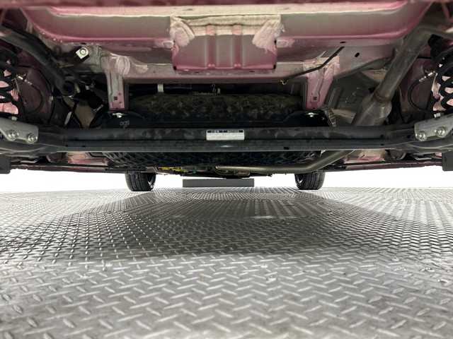 トヨタ ルーミー カスタムG－T 神奈川県 2020(令2)年 1.3万km ブラックマイカメタリック/ファイアークォーツレッドメタリック 純正9型SDナビゲーション【NSZT-Y68T】/AM FM フルセグ Bluetooth SD CD DVD/パノラマミックビューモニター/両側パワースライドドア/スマートアシスト/衝突回避支援ブレーキ機能/車線逸脱警報機能/衝突警報機能/ふらつき警報/ブレーキ制御付誤発進抑制機能/サイドビューランプ/先行車発進お知らせ機能/コーナーセンサー/アダプティブドライビングビーム/アダプティブクルーズコントロール/路側逸脱警報/標識認識機能/アイドリングストップ/ETC/電子パーキングブレーキ/オートホールド/前席シートヒーター/革巻きステアリング/ステアリングリモコン/前後ドライブレコーダー/純正フロアマット/純正15インチアルミホイル/LEDヘッドライト/オートライト/フォグランプ/電動格納ミラー/ウィンカーミラー/ドアバイザー/プッシュスタート/スマートキー