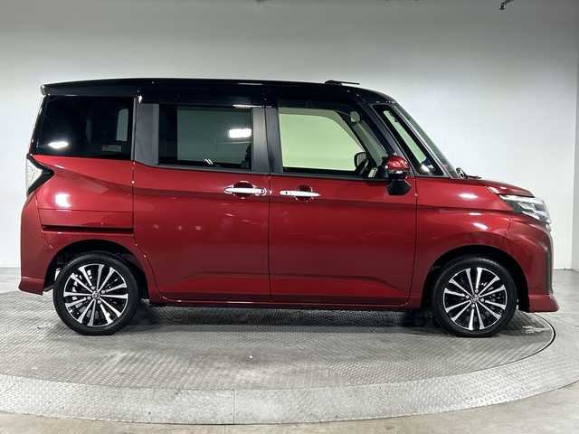 トヨタ ルーミー カスタムG－T 神奈川県 2020(令2)年 1.3万km ブラックマイカメタリック/ファイアークォーツレッドメタリック 純正9型SDナビゲーション【NSZT-Y68T】/AM FM フルセグ Bluetooth SD CD DVD/パノラマミックビューモニター/両側パワースライドドア/スマートアシスト/衝突回避支援ブレーキ機能/車線逸脱警報機能/衝突警報機能/ふらつき警報/ブレーキ制御付誤発進抑制機能/サイドビューランプ/先行車発進お知らせ機能/コーナーセンサー/アダプティブドライビングビーム/アダプティブクルーズコントロール/路側逸脱警報/標識認識機能/アイドリングストップ/ETC/電子パーキングブレーキ/オートホールド/前席シートヒーター/革巻きステアリング/ステアリングリモコン/前後ドライブレコーダー/純正フロアマット/純正15インチアルミホイル/LEDヘッドライト/オートライト/フォグランプ/電動格納ミラー/ウィンカーミラー/ドアバイザー/プッシュスタート/スマートキー