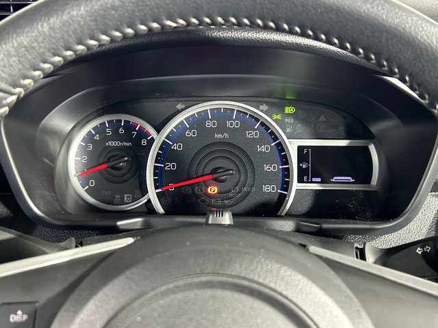 トヨタ ルーミー カスタムG－T 神奈川県 2020(令2)年 1.3万km ブラックマイカメタリック/ファイアークォーツレッドメタリック 純正9型SDナビゲーション【NSZT-Y68T】/AM FM フルセグ Bluetooth SD CD DVD/パノラマミックビューモニター/両側パワースライドドア/スマートアシスト/衝突回避支援ブレーキ機能/車線逸脱警報機能/衝突警報機能/ふらつき警報/ブレーキ制御付誤発進抑制機能/サイドビューランプ/先行車発進お知らせ機能/コーナーセンサー/アダプティブドライビングビーム/アダプティブクルーズコントロール/路側逸脱警報/標識認識機能/アイドリングストップ/ETC/電子パーキングブレーキ/オートホールド/前席シートヒーター/革巻きステアリング/ステアリングリモコン/前後ドライブレコーダー/純正フロアマット/純正15インチアルミホイル/LEDヘッドライト/オートライト/フォグランプ/電動格納ミラー/ウィンカーミラー/ドアバイザー/プッシュスタート/スマートキー