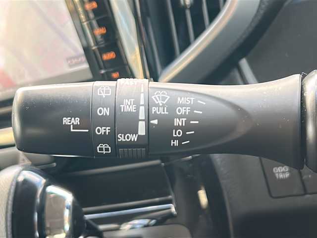 スズキ ソリオ バンディット HV MV Dカメラ ブレーキS 愛知県 2016(平28)年 6.5万km スーパーブラックパール ・禁煙車/・ワンオーナー/・社外ナビ/フルセグTV/・バックカメラ/・ETC/・ステアスイッチ/・デュアルカメラブレーキサポート/・LDA/・誤発進抑制機能/・ふらつき警報/・先行車発進お知らせ機能/・アイドリングストップ/・純正１５インチアルミ/・クルーズコントロール/・両側パワースライドドア/・LEDオートライト/・フォグランプ/・プッシュスタート/・電動格納ミラーウインカー/・運転席シートヒーター/・横滑り防止装置/・ドアバイザー/・純正フロアマット/・新車保証書/・取扱説明書/・スペアキー