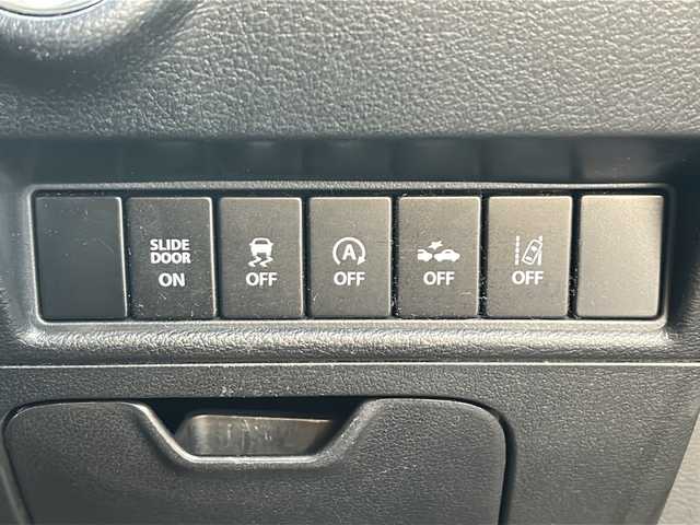 スズキ ソリオ バンディット HV MV Dカメラ ブレーキS 愛知県 2016(平28)年 6.5万km スーパーブラックパール ・禁煙車/・ワンオーナー/・社外ナビ/フルセグTV/・バックカメラ/・ETC/・ステアスイッチ/・デュアルカメラブレーキサポート/・LDA/・誤発進抑制機能/・ふらつき警報/・先行車発進お知らせ機能/・アイドリングストップ/・純正１５インチアルミ/・クルーズコントロール/・両側パワースライドドア/・LEDオートライト/・フォグランプ/・プッシュスタート/・電動格納ミラーウインカー/・運転席シートヒーター/・横滑り防止装置/・ドアバイザー/・純正フロアマット/・新車保証書/・取扱説明書/・スペアキー