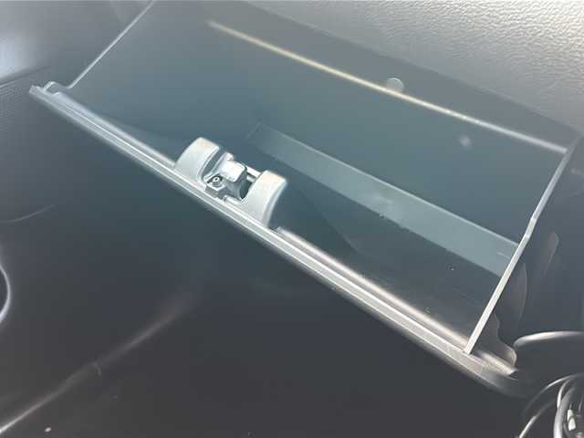 スズキ ソリオ バンディット HV MV Dカメラ ブレーキS 愛知県 2016(平28)年 6.5万km スーパーブラックパール ・禁煙車/・ワンオーナー/・社外ナビ/フルセグTV/・バックカメラ/・ETC/・ステアスイッチ/・デュアルカメラブレーキサポート/・LDA/・誤発進抑制機能/・ふらつき警報/・先行車発進お知らせ機能/・アイドリングストップ/・純正１５インチアルミ/・クルーズコントロール/・両側パワースライドドア/・LEDオートライト/・フォグランプ/・プッシュスタート/・電動格納ミラーウインカー/・運転席シートヒーター/・横滑り防止装置/・ドアバイザー/・純正フロアマット/・新車保証書/・取扱説明書/・スペアキー