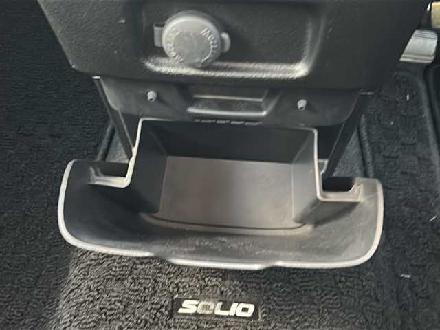 スズキ ソリオ バンディット HV MV Dカメラ ブレーキS 愛知県 2016(平28)年 6.5万km スーパーブラックパール ・禁煙車/・ワンオーナー/・社外ナビ/フルセグTV/・バックカメラ/・ETC/・ステアスイッチ/・デュアルカメラブレーキサポート/・LDA/・誤発進抑制機能/・ふらつき警報/・先行車発進お知らせ機能/・アイドリングストップ/・純正１５インチアルミ/・クルーズコントロール/・両側パワースライドドア/・LEDオートライト/・フォグランプ/・プッシュスタート/・電動格納ミラーウインカー/・運転席シートヒーター/・横滑り防止装置/・ドアバイザー/・純正フロアマット/・新車保証書/・取扱説明書/・スペアキー