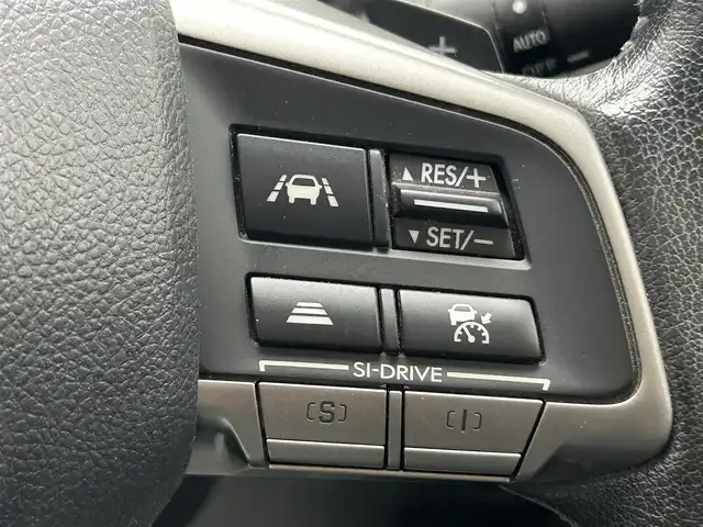 スバル インプレッサ ＸＶ 2．0i－L アイサイト 山形県 2015(平27)年 4.9万km デザートカーキ 4WD/純正ナビ/クルーズコントロール/パドルシフト/横滑り防止装置/アイドリングストップ/衝突軽減ブレーキ/逸脱防止装置/パワーシート/純正バイザー/純正マット/プッシュスタート/フォグランプ/ETC