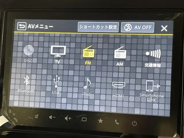 スズキ スペーシア カスタム HYBRID GS 岩手県 2024(令6)年 0.3万km ピュアホワイトP ４WD/全方位モニター/左側パワースライドドア/スズキセーフティサポート/デュアルセンサーブレーキサポートII/車線逸脱抑制機能/アダプティブクルーズコントロール/車線維持支援機能/誤発進抑制機能/先行車発信お知らせ機能/標識認識機能/ハイビームアシスト/ブレーキホールド機能/パーキングセンサー/横滑り防止装置/アイドリングストップ/マニュアルレベリングLEDヘッドランプ/LEDランプ/純正14インチアルミホイール/ロールサンシェード/前席シートヒーター/純正メモリナビ/フルセグTV/AppleCarPlay・AndroidAuto/ステアリングスイッチ/純正フロアマット