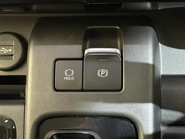 スズキ スペーシア カスタム HYBRID GS 岩手県 2024(令6)年 0.3万km ピュアホワイトP ４WD/全方位モニター/左側パワースライドドア/スズキセーフティサポート/デュアルセンサーブレーキサポートII/車線逸脱抑制機能/アダプティブクルーズコントロール/車線維持支援機能/誤発進抑制機能/先行車発信お知らせ機能/標識認識機能/ハイビームアシスト/ブレーキホールド機能/パーキングセンサー/横滑り防止装置/アイドリングストップ/マニュアルレベリングLEDヘッドランプ/LEDランプ/純正14インチアルミホイール/ロールサンシェード/前席シートヒーター/純正メモリナビ/フルセグTV/AppleCarPlay・AndroidAuto/ステアリングスイッチ/純正フロアマット