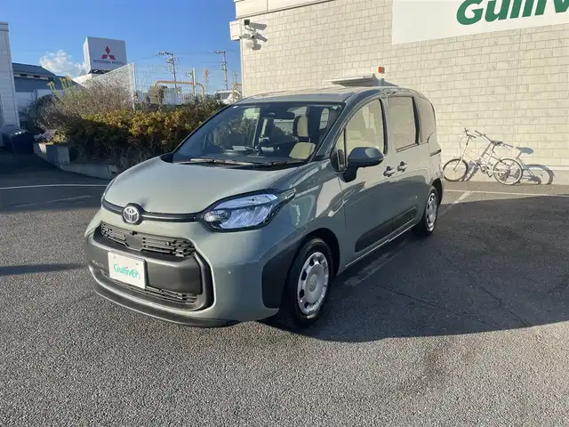 トヨタ シエンタ G 神奈川県 2024(令6)年 1万km 緑