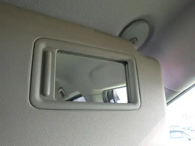 トヨタ シエンタ G 千葉県 2016(平28)年 3.2万km シルバーM 両側パワースライドドア/純正SDナビ/地デジTV/【DVD/CD再生機能　Bluetooth接続】/バックカメラ/ドライブレコーダー/ETC/革巻きステアリング/ウインカーミラー/スマートキー