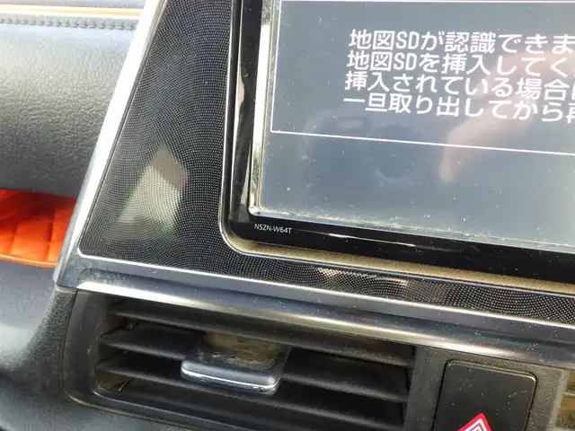 トヨタ シエンタ G 千葉県 2016(平28)年 3.2万km シルバーM 両側パワースライドドア/純正SDナビ/地デジTV/【DVD/CD再生機能　Bluetooth接続】/バックカメラ/ドライブレコーダー/ETC/革巻きステアリング/ウインカーミラー/スマートキー
