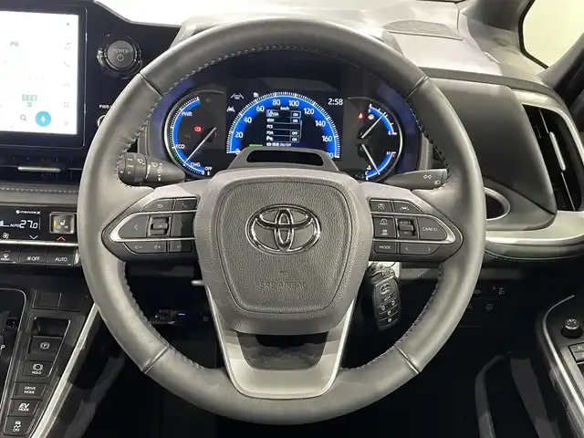 トヨタ ヴォクシー ハイブリッド S－Z 愛知県 2024(令6)年 0.9万km ホワイトパールクリスタルシャイン モデリスタエアロ　F/S/R/サイドステップ/純正10.5インチナビ/（フルセグTV/AM/FM/Bluetooth）/両側パワースライドドア/レーダークルーズコントロール/１００V電源/ビルトインETC2.0/シートヒーター/バックカメラ/前後ドライブレコーダー/ステアリングヒーター/コーナーセンサー/レーンキープアシスト/パーキングアシスト/HDMI接続/プッシュスタート/スマートキー/スペアキー/純正フロアマット/純正17インチアルミホイール/オートライト