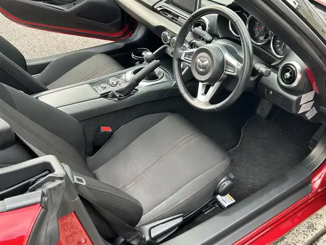 マツダ ロードスター S スペシャルパッケージ 島根県 2015(平27)年 4.6万km ソウルレッドプレミアムメタリック ワンオーナー　/純正ＳＤナビ　/フルセグＴＶ　/ＤＶＤ再生　/Ｂｌｕｅｔｏｏｔｈ接続　/バックカメラ　/ＥＴＣ　/横滑り防止装置　/スマートキー　/プッシュスタート　/純正ＬＥＤヘッドライト　/社外１６インチアルミホイール（RAYS）　/純正フロアマット/保証書・取扱説明書/スペアキー1本