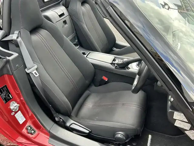 マツダ ロードスター S スペシャルパッケージ 島根県 2015(平27)年 4.6万km ソウルレッドプレミアムメタリック ワンオーナー　/純正ＳＤナビ　/フルセグＴＶ　/ＤＶＤ再生　/Ｂｌｕｅｔｏｏｔｈ接続　/バックカメラ　/ＥＴＣ　/横滑り防止装置　/スマートキー　/プッシュスタート　/純正ＬＥＤヘッドライト　/社外１６インチアルミホイール（RAYS）　/純正フロアマット/保証書・取扱説明書/スペアキー1本