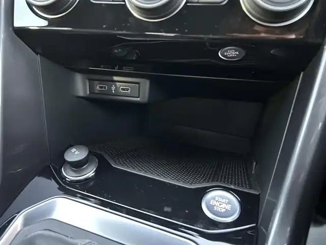 フォルクスワーゲン ＶＷ Ｔ－ロック TDI Rライン 香川県 2021(令3)年 2.5万km グレーⅡ メーカーナビ/フルセグ/Bluetooth/アップルカープレイ/バックカメラ/純正19インチアルミ/LEDヘッドライト/レーダークルーズ/レーンキープ/ルーフレール/ハーフレザーシート/パワーバックドア/デジタルミラー/前後ドライブレコーダー/スマートキー/ETC2.0/BSM