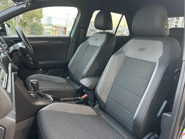 フォルクスワーゲン ＶＷ Ｔ－ロック TDI Rライン 香川県 2021(令3)年 2.5万km グレーⅡ メーカーナビ/フルセグ/Bluetooth/アップルカープレイ/バックカメラ/純正19インチアルミ/LEDヘッドライト/レーダークルーズ/レーンキープ/ルーフレール/ハーフレザーシート/パワーバックドア/デジタルミラー/前後ドライブレコーダー/スマートキー/ETC2.0/BSM