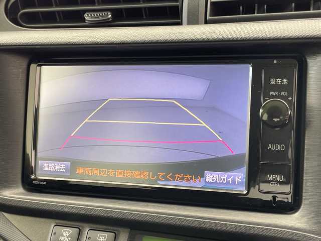 トヨタ アクア G ブラックソフトレザーセレ 千葉県 2014(平26)年 4.9万km ブラックマイカ バックカメラ/純正SDナビ/（フルセグ/Bluetooth/CD/DVD/FM/AM）/アイドリングストップ/ETC/ドライブレコーダー（前のみ）/レザーシート/ハロゲンヘッドライト/純正フロアマット/社外サイドバイザー/電動格納ミラー