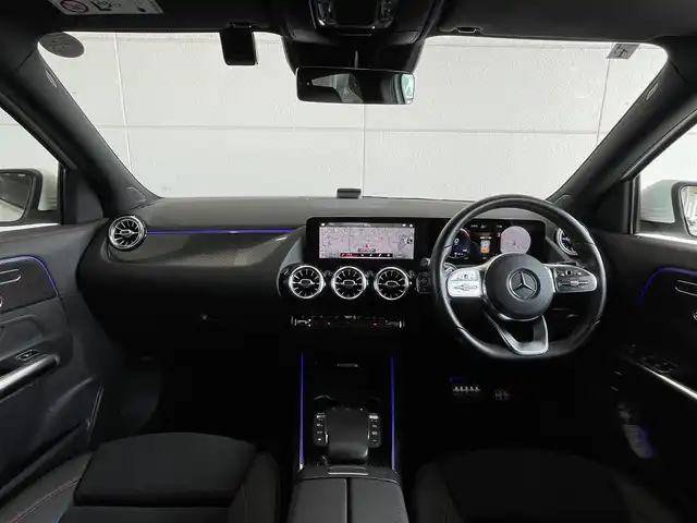 メルセデス・ベンツ ＧＬＡ２００ｄ 4マチック AMGライン 山形県 2021(令3)年 3.3万km ポーラホワイト 純正ナビ/・Bluetooth/USB/フルセグTV/LEDヘッドライト/アダプティブハイビームアシスト・プラス/アンビエントライト（64色）/レーダーセーフティパッケージ（標準）/・LKA/・BSM/2.0ETC/ACC/パワーシート/シートヒーター/スペアキー×１/保証書/取説