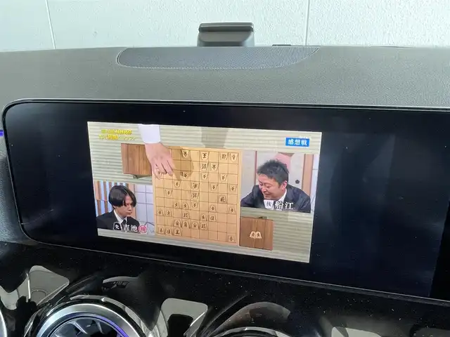 メルセデス・ベンツ ＧＬＡ２００ｄ 4マチック AMGライン 山形県 2021(令3)年 3.3万km ポーラホワイト 純正ナビ/・Bluetooth/USB/フルセグTV/LEDヘッドライト/アダプティブハイビームアシスト・プラス/アンビエントライト（64色）/レーダーセーフティパッケージ（標準）/・LKA/・BSM/2.0ETC/ACC/パワーシート/シートヒーター/スペアキー×１/保証書/取説