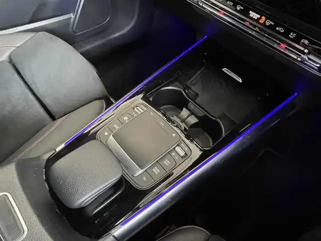 メルセデス・ベンツ ＧＬＡ２００ｄ 4マチック AMGライン 山形県 2021(令3)年 3.3万km ポーラホワイト 純正ナビ/・Bluetooth/USB/フルセグTV/LEDヘッドライト/アダプティブハイビームアシスト・プラス/アンビエントライト（64色）/レーダーセーフティパッケージ（標準）/・LKA/・BSM/2.0ETC/ACC/パワーシート/シートヒーター/スペアキー×１/保証書/取説