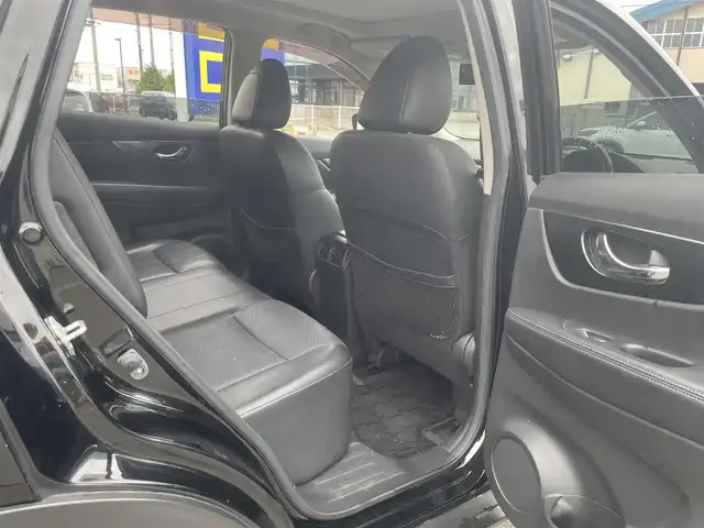 日産 エクストレイル 20X エマージェンシーブレーキ 秋田県 2014(平26)年 12.4万km ダイヤモンドブラック (株)IDOMが運営する【じしゃロン 秋田店】の自社ローン専用車両になります。こちらは現金またはオートローンご利用時の価格です。自社ローンご希望の方は別途その旨お申付け下さい/メモリナビ/フルセグテレビ/バックカメラ/ウィンカーミラー/クルーズコントロール/ドアバイザー/プッシュスタート/スマートキー/シートヒーター