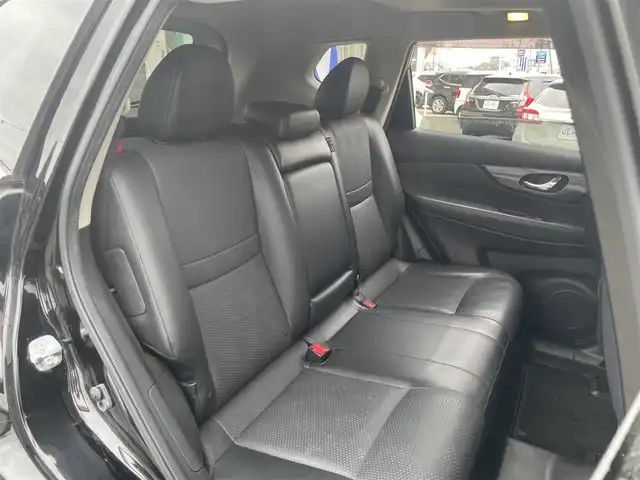 日産 エクストレイル 20X エマージェンシーブレーキ 秋田県 2014(平26)年 12.4万km ダイヤモンドブラック (株)IDOMが運営する【じしゃロン 秋田店】の自社ローン専用車両になります。こちらは現金またはオートローンご利用時の価格です。自社ローンご希望の方は別途その旨お申付け下さい/メモリナビ/フルセグテレビ/バックカメラ/ウィンカーミラー/クルーズコントロール/ドアバイザー/プッシュスタート/スマートキー/シートヒーター