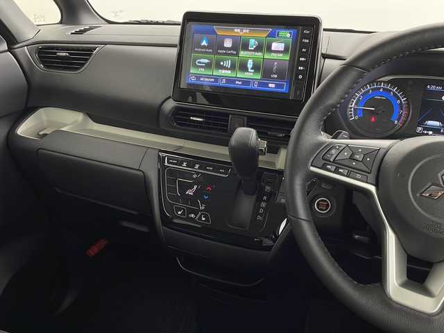 三菱 デリカミニ T プレミアム 千葉県 2025(令7)年 0.1万km未満 緑Ⅱ T　PREMIUM　4WD　9型ディスプレイオーディオ/禁煙車/純正９インチナビ/・Bluetooth/Apple Car Play/Android Auto/・全方位カメラ/デジタルインナーミラー/両側パワースライドドア/・モーションセンサー付/アダプティブクルーズコントロール/・衝突被害軽減ブレーキ/・レーンキープアシスト/・車線逸脱警報/・前後ソナーセンサー/・前後コーナーセンサー/・ダウンヒルアシスト/ステアリングリモコン/シートヒーター/・ステアリングヒーター/パドルシフト/純正アルミホイール/スマートキー/取説・保証書