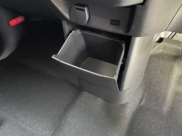 三菱 デリカミニ T プレミアム 千葉県 2025(令7)年 0.1千km 緑Ⅱ T　PREMIUM　4WD　9型ディスプレイオーディオ/禁煙車/純正９インチナビ/・Bluetooth/Apple Car Play/Android Auto/・全方位カメラ/デジタルインナーミラー/両側パワースライドドア/・モーションセンサー付/アダプティブクルーズコントロール/・衝突被害軽減ブレーキ/・レーンキープアシスト/・車線逸脱警報/・前後ソナーセンサー/・前後コーナーセンサー/・ダウンヒルアシスト/ステアリングリモコン/シートヒーター/・ステアリングヒーター/パドルシフト/純正アルミホイール/スマートキー/取説・保証書/シャモニーパッケージ