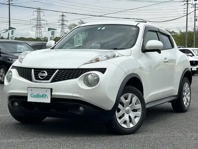 日産 ジューク 15RX タイプV 道央・札幌 2014(平26)年 6.5万km ブリリアントホワイトパール 純正SDナビ/FM/AM/CD/DVD/フルセグ/バックカメラ/ETC/プッシュスタート/スマートキー/スペアキー/電格ミラー/ヘッドライトレベライザー/アイドリングストップ/AAC/ドアバイザー/Wエアバッグ