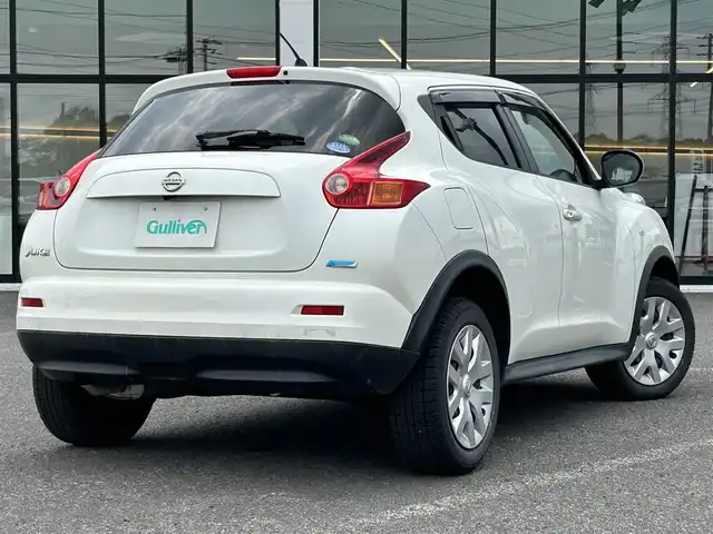 日産 ジューク 15RX タイプV 道央・札幌 2014(平26)年 6.5万km ブリリアントホワイトパール 純正SDナビ/FM/AM/CD/DVD/フルセグ/バックカメラ/ETC/プッシュスタート/スマートキー/スペアキー/電格ミラー/ヘッドライトレベライザー/アイドリングストップ/AAC/ドアバイザー/Wエアバッグ