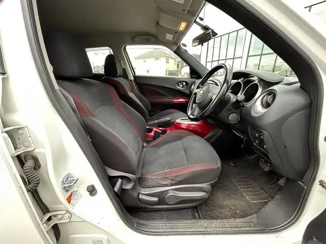 日産 ジューク 15RX タイプV 道央・札幌 2014(平26)年 6.5万km ブリリアントホワイトパール 純正SDナビ/FM/AM/CD/DVD/フルセグ/バックカメラ/ETC/プッシュスタート/スマートキー/スペアキー/電格ミラー/ヘッドライトレベライザー/アイドリングストップ/AAC/ドアバイザー/Wエアバッグ