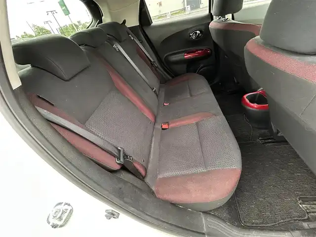 日産 ジューク 15RX タイプV 道央・札幌 2014(平26)年 6.5万km ブリリアントホワイトパール 純正SDナビ/FM/AM/CD/DVD/フルセグ/バックカメラ/ETC/プッシュスタート/スマートキー/スペアキー/電格ミラー/ヘッドライトレベライザー/アイドリングストップ/AAC/ドアバイザー/Wエアバッグ