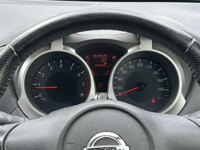 日産 ジューク 15RX タイプV 道央・札幌 2014(平26)年 6.5万km ブリリアントホワイトパール 純正SDナビ/FM/AM/CD/DVD/フルセグ/バックカメラ/ETC/プッシュスタート/スマートキー/スペアキー/電格ミラー/ヘッドライトレベライザー/アイドリングストップ/AAC/ドアバイザー/Wエアバッグ
