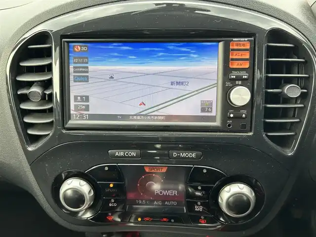 日産 ジューク 15RX タイプV 道央・札幌 2014(平26)年 6.5万km ブリリアントホワイトパール 純正SDナビ/FM/AM/CD/DVD/フルセグ/バックカメラ/ETC/プッシュスタート/スマートキー/スペアキー/電格ミラー/ヘッドライトレベライザー/アイドリングストップ/AAC/ドアバイザー/Wエアバッグ