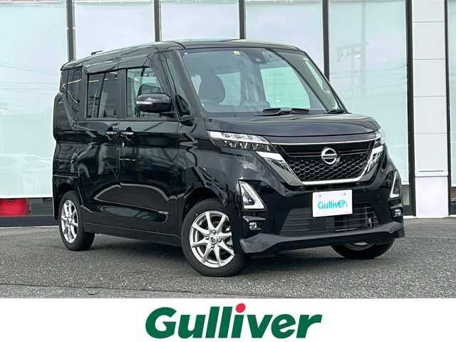 日産 ルークス ハイウェイスター X 山形県 2022(令4)年 0.6万km ブラック ４WD/純正ナビ/（CD/DVD/フルセグ)/衝突被害軽減システム/アラウンドビューモニター/ステアリングスイッチ/片側パワースライドドア/シートヒーター/スマートキー/純正アルミホイール/サマータイヤ車載溝6ミリ/純正フロアマット/レーンキープアシスト/横滑り防止装着/ドアバイザー/電動格納ミラー/LEDライト