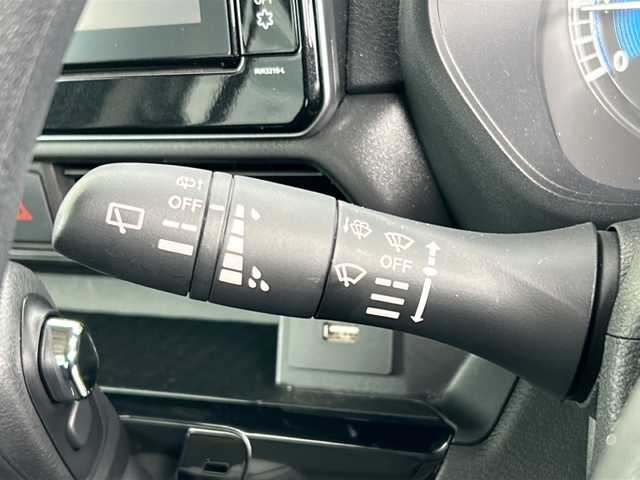 日産 ルークス ハイウェイスター X 山形県 2022(令4)年 0.6万km ブラック ４WD/純正ナビ/（CD/DVD/フルセグ)/衝突被害軽減システム/アラウンドビューモニター/ステアリングスイッチ/片側パワースライドドア/シートヒーター/スマートキー/純正アルミホイール/サマータイヤ車載溝6ミリ/純正フロアマット/レーンキープアシスト/横滑り防止装着/ドアバイザー/電動格納ミラー/LEDライト